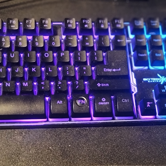 Skytech gaming pc - Picture 7 of 13